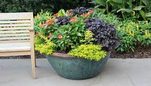 preparing storing garden containers