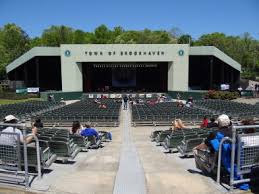 Long Island Community Hospital Amphitheater Seating Guide
