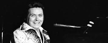 Country Music Legend Mickey Gilley Dies ...