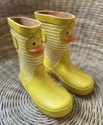 yellow duck wellies wellington boots uk