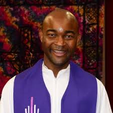 UQ&#39;s new Catholic chaplain Father Augustine Obi. 10 April 2014. The University of Queensland has welcomed Father Augustine Obi as its new Catholic chaplain. - aaaChaplains%2520-%2520New%2520%2520Old%2520(2)