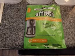 Unless you detach the carafe from the coffee maker, you can't clean it thoroughly. Affresh Coffeemaker Cleaner 3 Count Walmart Com Walmart Com