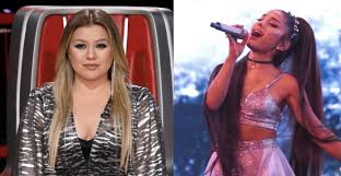 Kelly clarkson's emotions took over during monday's episode of the voice. Kelly Clarkson Ariana Grande Feud Rumors Singers Will Be Having Fights On The Voice Sets Blocktoro