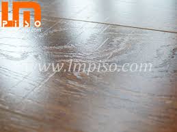 laminate flooring on lmpiso