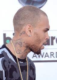 It is actually unfathomable that he would ever think this was a clever idea. If You Beat Up Your Girlfriend It S Probably Not A Good Idea To Permanently Ink Her Battered Face Onto Your Neck Chris Brown Celebrity Tattoos Celebrities