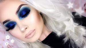 royal blue glitter smokey eyes