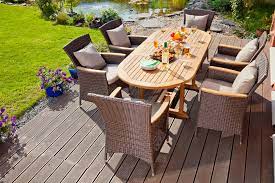 how to power wash patio furniture
