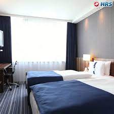 Starlight express theater is a cultural highlight and some of the area's popular attractions include alpincenter bottrop and sea life oberhausen. Holiday Inn Express Essen City Centre Bottrop Bei Hrs Gunstig Buchen