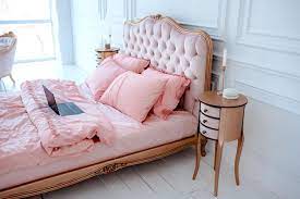 Pink Art Deco Bed With Beautiful Linens