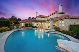 luxury homes austin