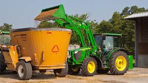 Mid Sized Utility Tractors 45 250 Hp John Deere Us