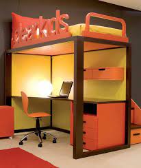 The topside storage bunk bed features tons of storage (three roomy drawers can seriously hold it all). Great Design And Neat Idea For A Side Railing Modern Design For Kids Study Desk And Bunk Beds In Bed With Desk Underneath Kids Room Desk Cool Kids Bedrooms