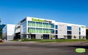 extra e storage opens first