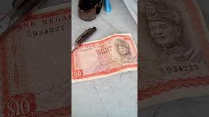 Anda ada duit kertas atau syiling yang lama ? Harga Duit Kertas Lama Rm 2 Koleksi Wang Kertas Lama Rm10 Rm5 Rm2 Dan Rm1 Dalam Simpanan