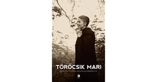 Mari törőcsik (born 23 november 1935) is a hungarian stage and film actress.1 she has appeared in more than 120 films since 1956. Torocsik Mari Es Berczes Laszlo Beszelgetokonyve By Berczes Laszo