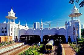 Kuala lumpur railway station (en); World S 20 Most Beautiful Train Stations Train Station Railway Station World S Most Beautiful