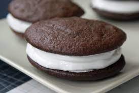 chocolate marshmallow filled whoopie