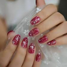 christmas red fake nails with glitter