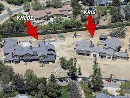 See more ideas about kardashians house, house, khloe. Khloe Kardashian Kris Jenner S Side By Side Mansion Construction Underway