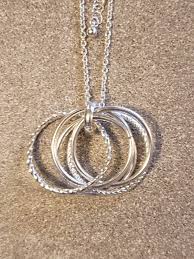 beeline necklace silver tone chain