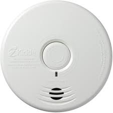 Carbon monoxide (co) detectors sense dangerous levels of this odorless and colorless gas in your home. 10 Year Battery Operated Smoke And Carbon Monoxide Detector Best Buy Canada