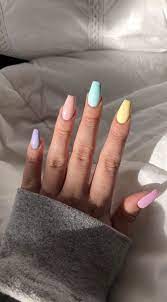 Just like polka dots, pastel is something you easily associate with fun and children. Pinterest Jjuliakimm Unhas Coloridas Unhas Compridas Unhas Multicoloridas