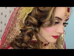 barat makeup look beautiful bride
