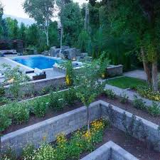 Inexpensive Retaining Wall Ideas