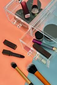 makeup organizers that fit your budget