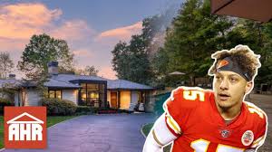 3 bedrooms, 2 bathrooms, a gym, a pool. Inside Patrick Mahomes 2 Million Dollar Home Youtube