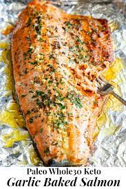 baked salmon in foil with garlic