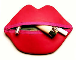 sew your own zipped lips makeup bag