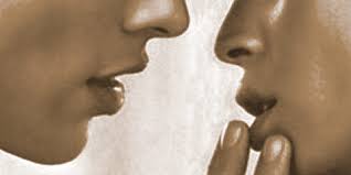 Risultati immagini per baci passionali  coppia giovane