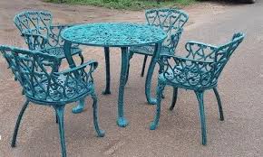 Cast 150 Kgs Metal Garden Art Furniture