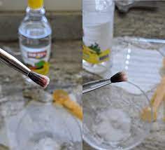 how to clean makeup brushes with vinegar