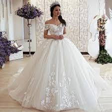 With our taffeta ballgown dresses, you will feel sleek and modern at your dream wedding venue. Princess Ball Gown Wedding Dresses 2020 Off Shoulder Chapel Train Appliques Lace Up Back Garden Bridal Gowns Vestidos De Plus Size Q132 Gowns Long Dresses From David 9512 216 09 Dhgate Com