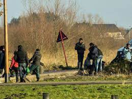 Calais : pourquoi les migrants cherchent-ils à rejoindre l'Angleterre ?