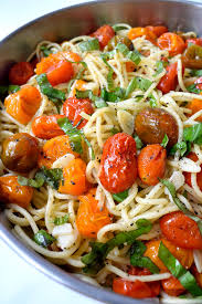 vegan roasted tomato pasta with garlic