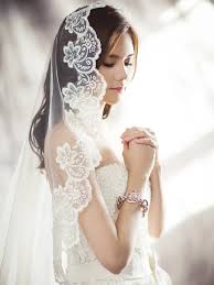 I gioielli per la sposa sono molto importanti per un matrimonio di classe: Gioielli Per Matrimonio Quali Accessori Indossare Musani