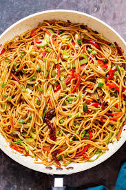 indo chinese chilli garlic noodles