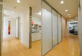 Glass Partitions In Hospitals