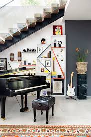 modern rooms with grand pianos