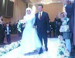 Zehra Taşkesenlioğlu'nun boşanmak istediği Ünsal Ban'dan '2.5 milyon dolar'  açıklaması - Son dakika haberleri – Sözcü