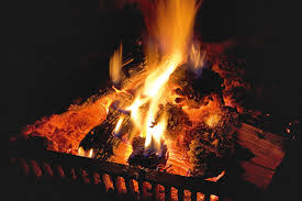 4 Easy Ways To Make Your Own Fire Starter
