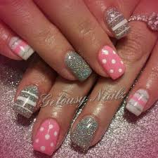 They include florals, bunnies, pastels, and bold colors. Super Cute Easter Nail Art Designs Ideas And Tutorials Stylingo