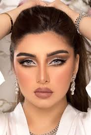 12 best arabic eye makeup looks for