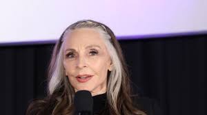 Why Gates McFadden didn't want to go to sci-fi conventions