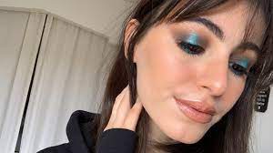 summer glam blue halo eye makeup