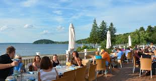 discover restaurants on saratoga lake