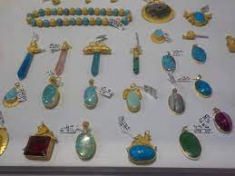 iran s gemkish showcases craftsmanship